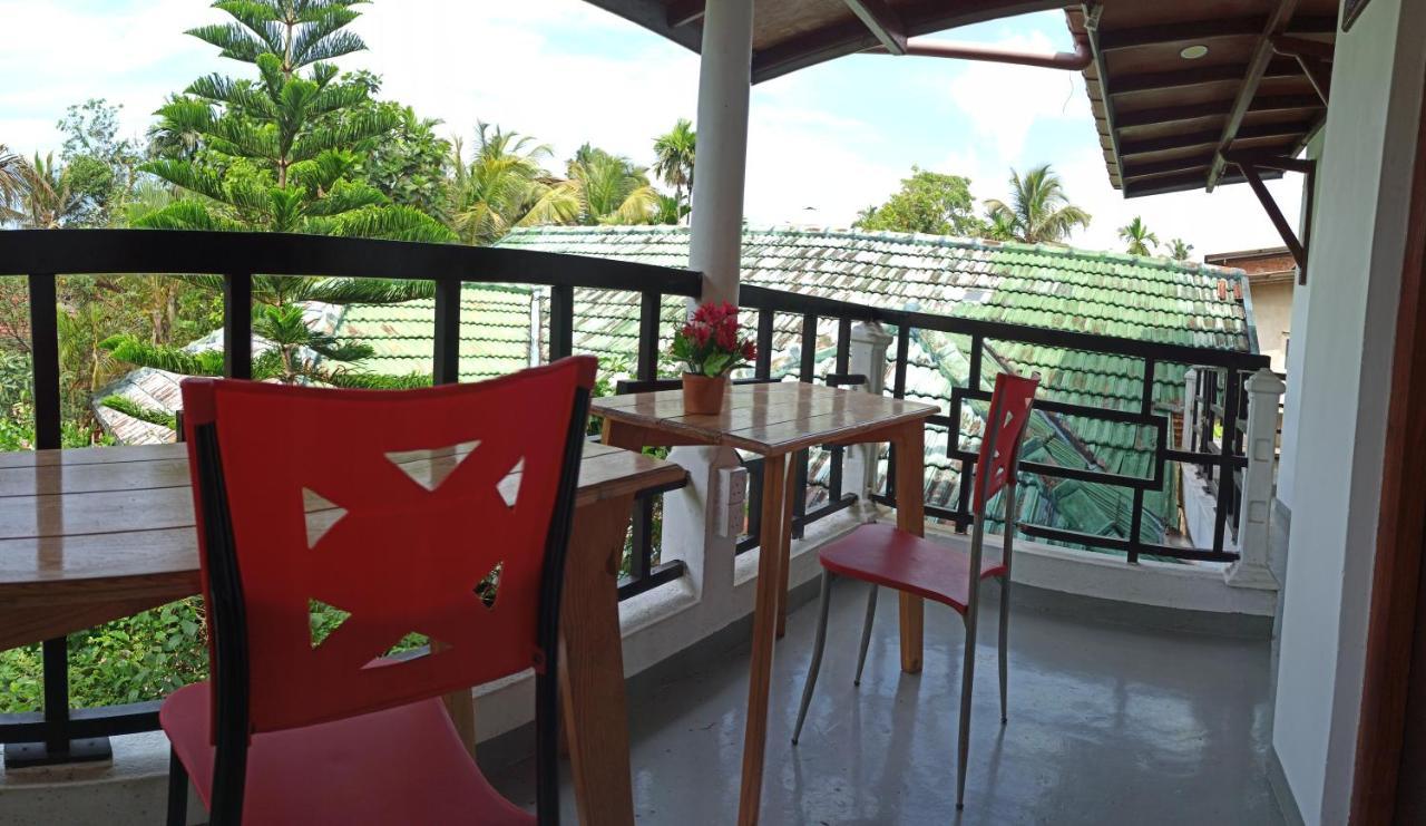 Rituale Guest House - Surf & Yoga Mirissa Zewnętrze zdjęcie